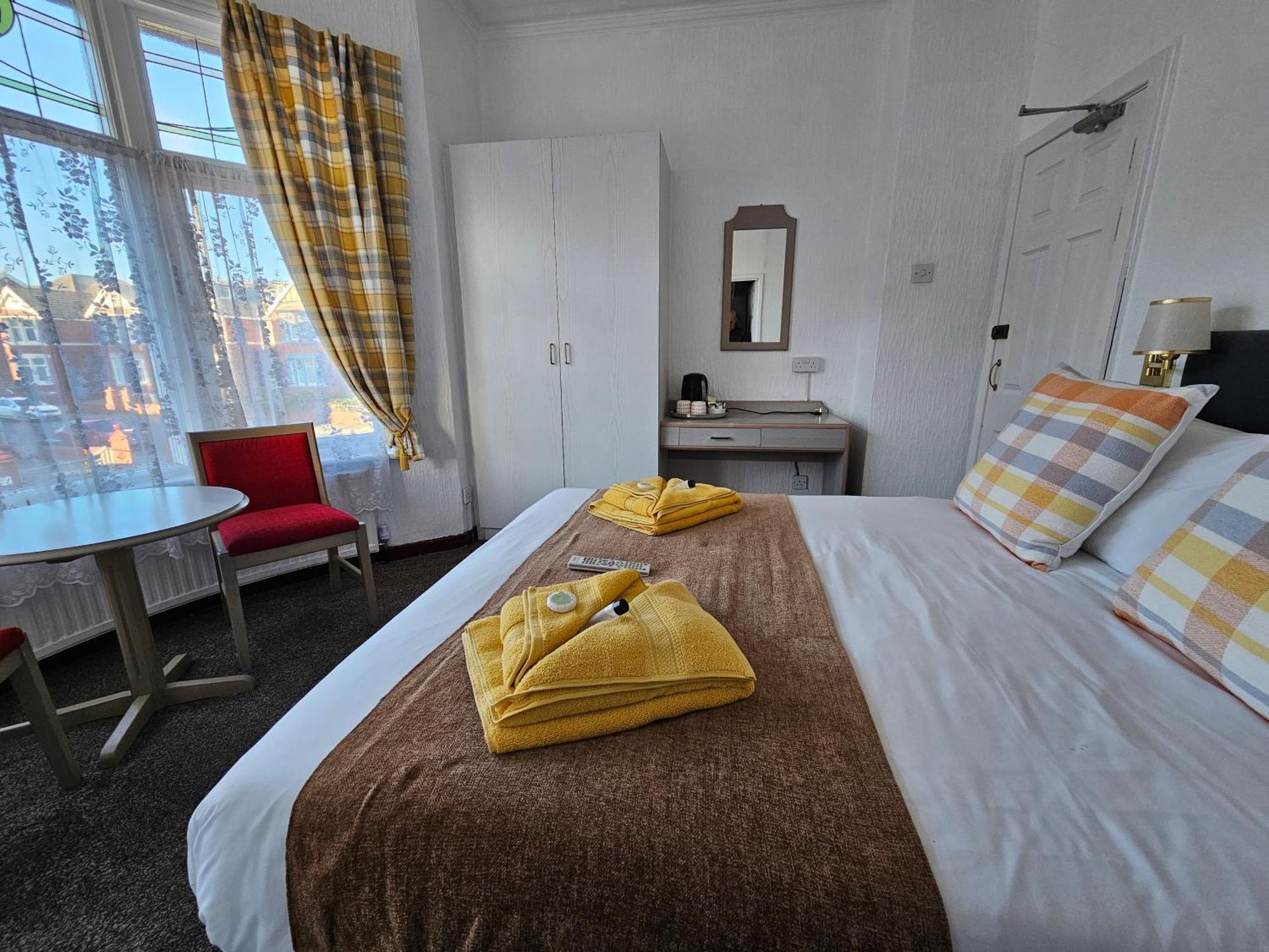 Collingwood Hotel ブラックプール エクステリア 写真